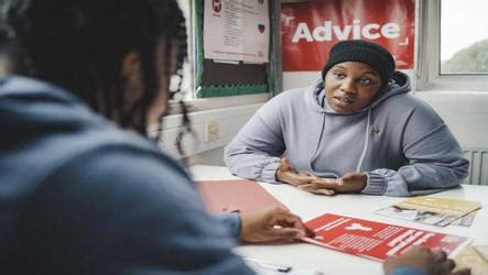 Get help: Crisis Skylight centres .